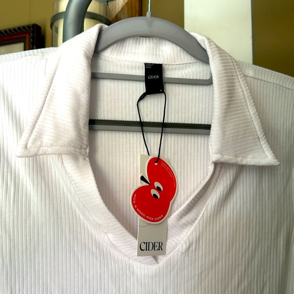 Lot of 3 NWT Cider crop tops - Picture 7 of 9